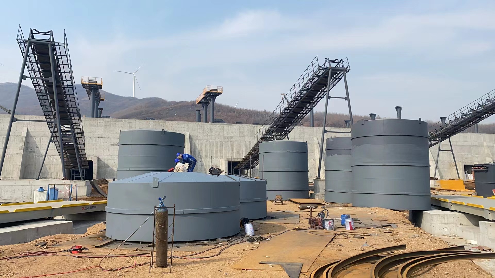 荆州骨料钢板仓河南项目大型骨料仓生产线进度